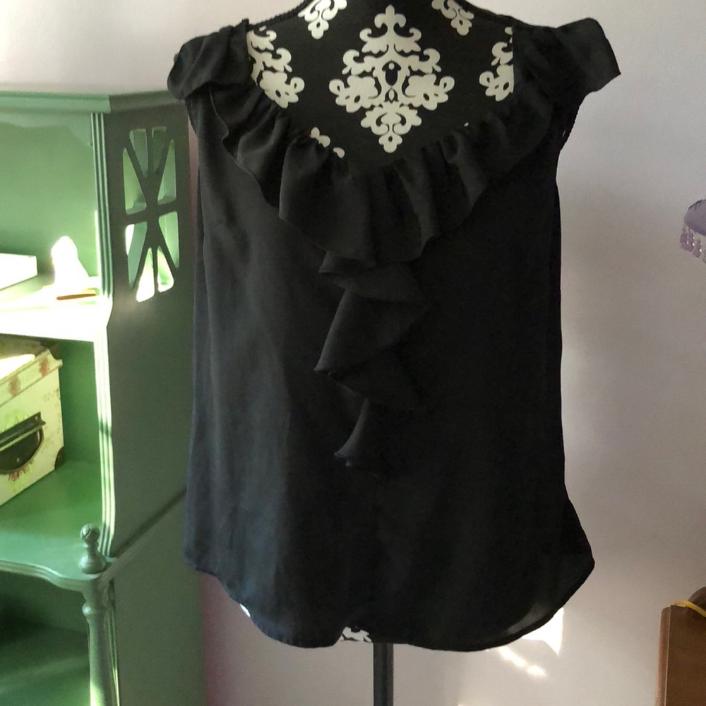 Black Ruffled Tank